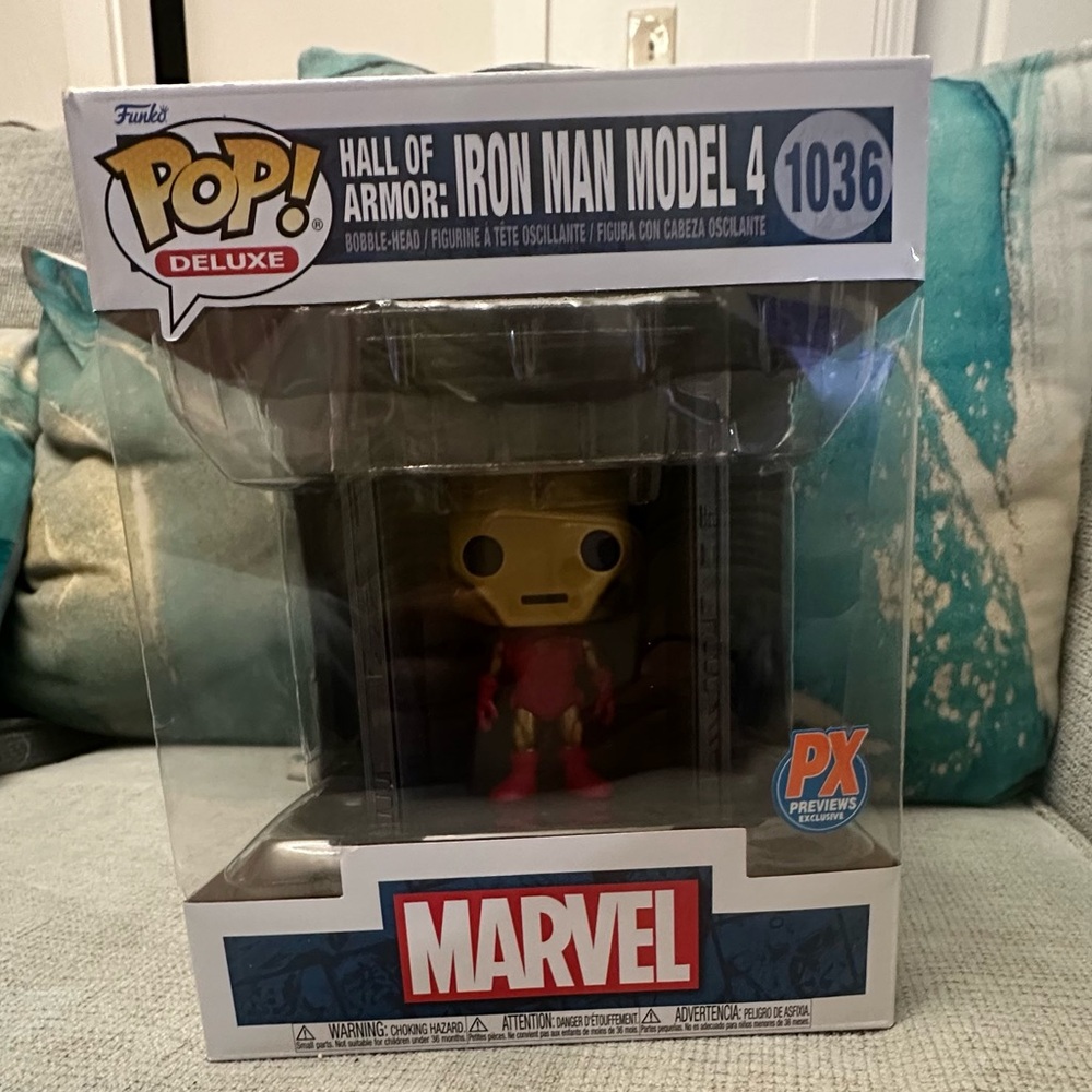 Funko Pop! Deluxe: Marvel Hall of Armor
Iron Man Model 4 PX Exclusive #1036!!